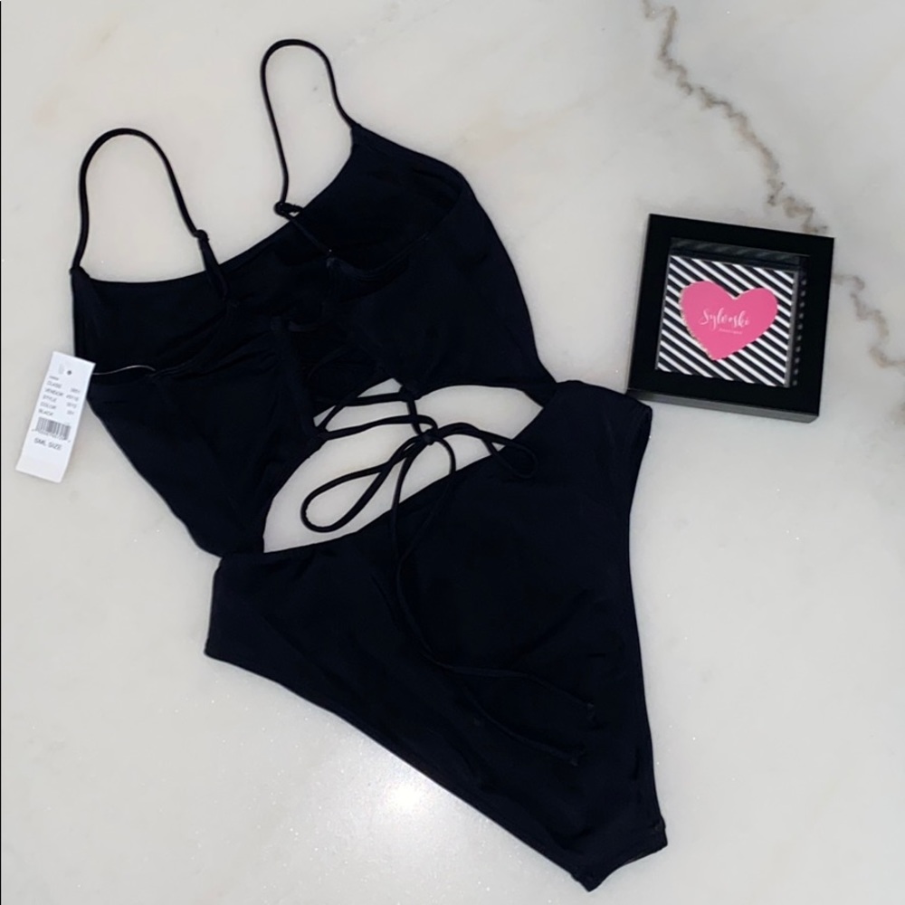 🔥 La Hearts Zip Keyhole One Piece Swimsuit NWT - Picture 8 of 8